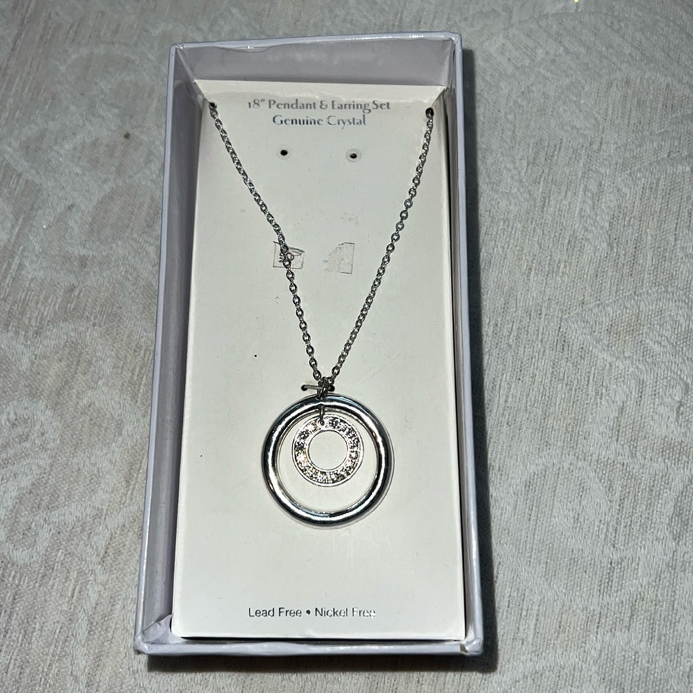 18” Pendant Genuine Crystal